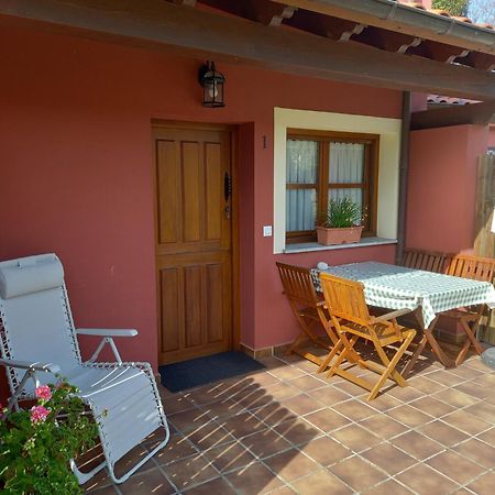 Apartamentos Rurales Llagumelon Villahormes Eksteriør billede