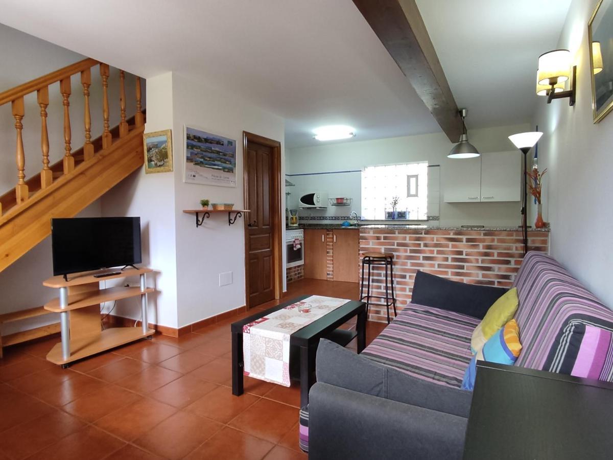 Apartamentos Rurales Llagumelon Villahormes Eksteriør billede